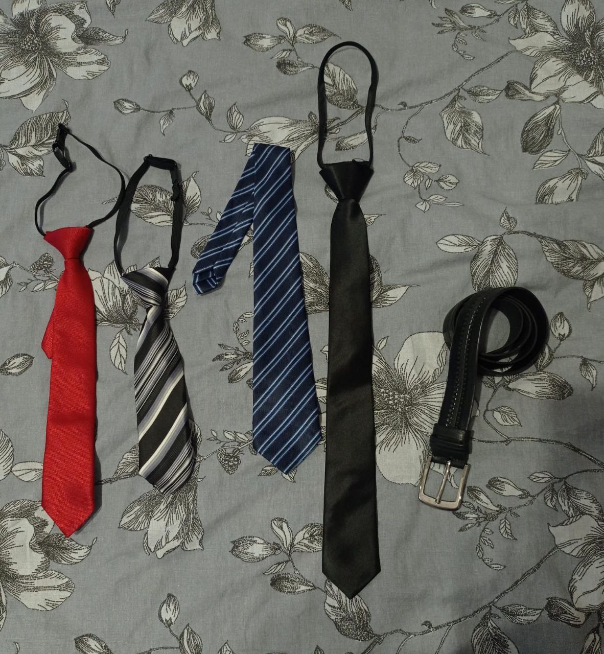 Продам детские галстуки и ремень - частное объявление в Томск