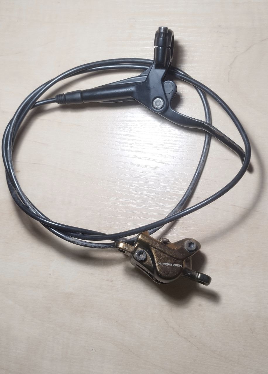 Тормоз задний гидравлический бу - Запчасти в Калининград