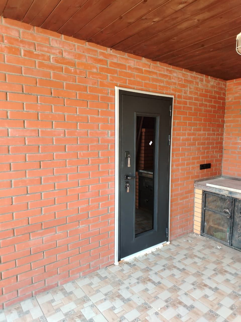 Двери входные и межкомнатные в Омске и области - Услуги в Омск