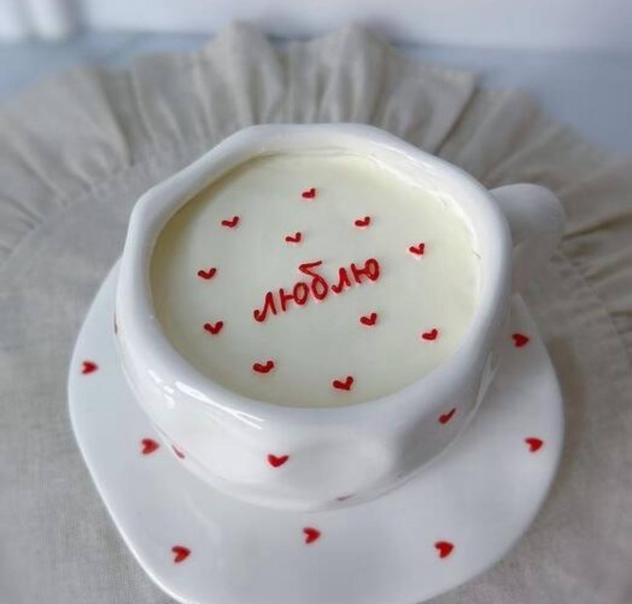 Розыгрыш ко Дню матери от кондитерской-пекарни «Эклер» - частное объявление в Нижневартовск