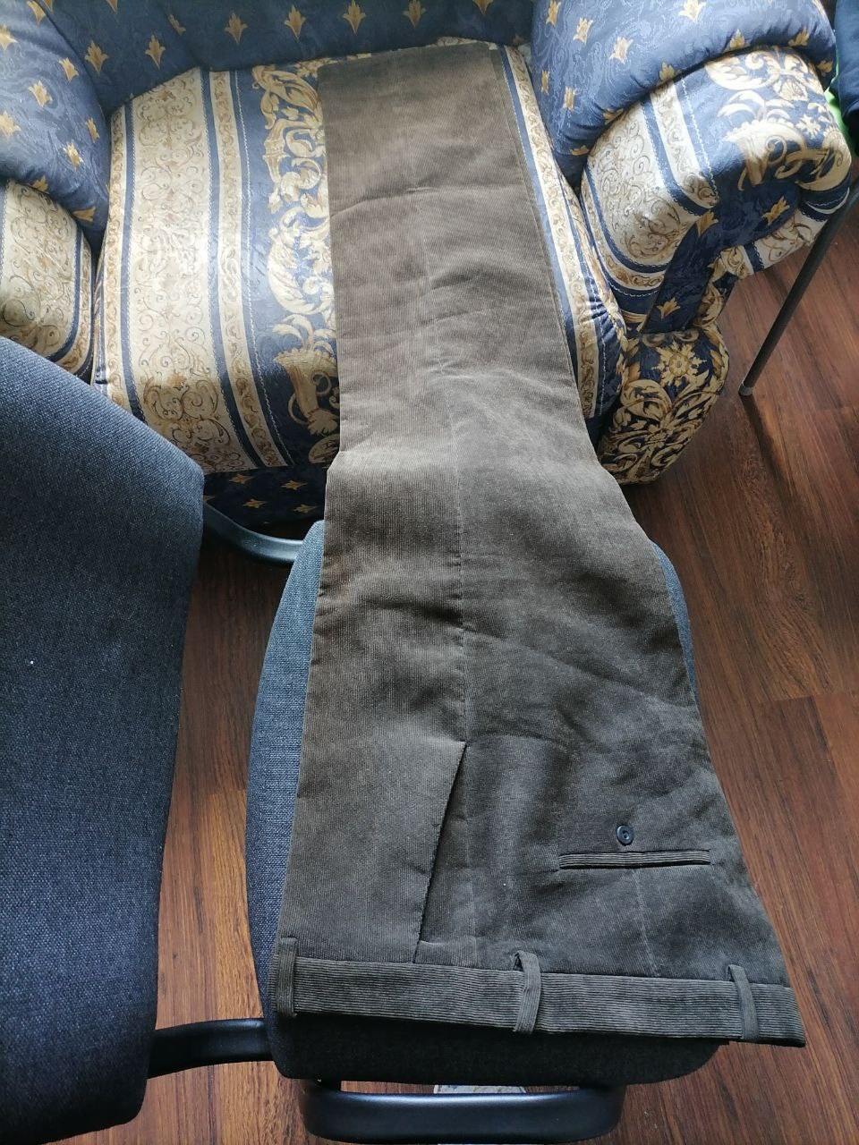 Мужские брюки из микровельвета - Одежда в Томск - фото 2