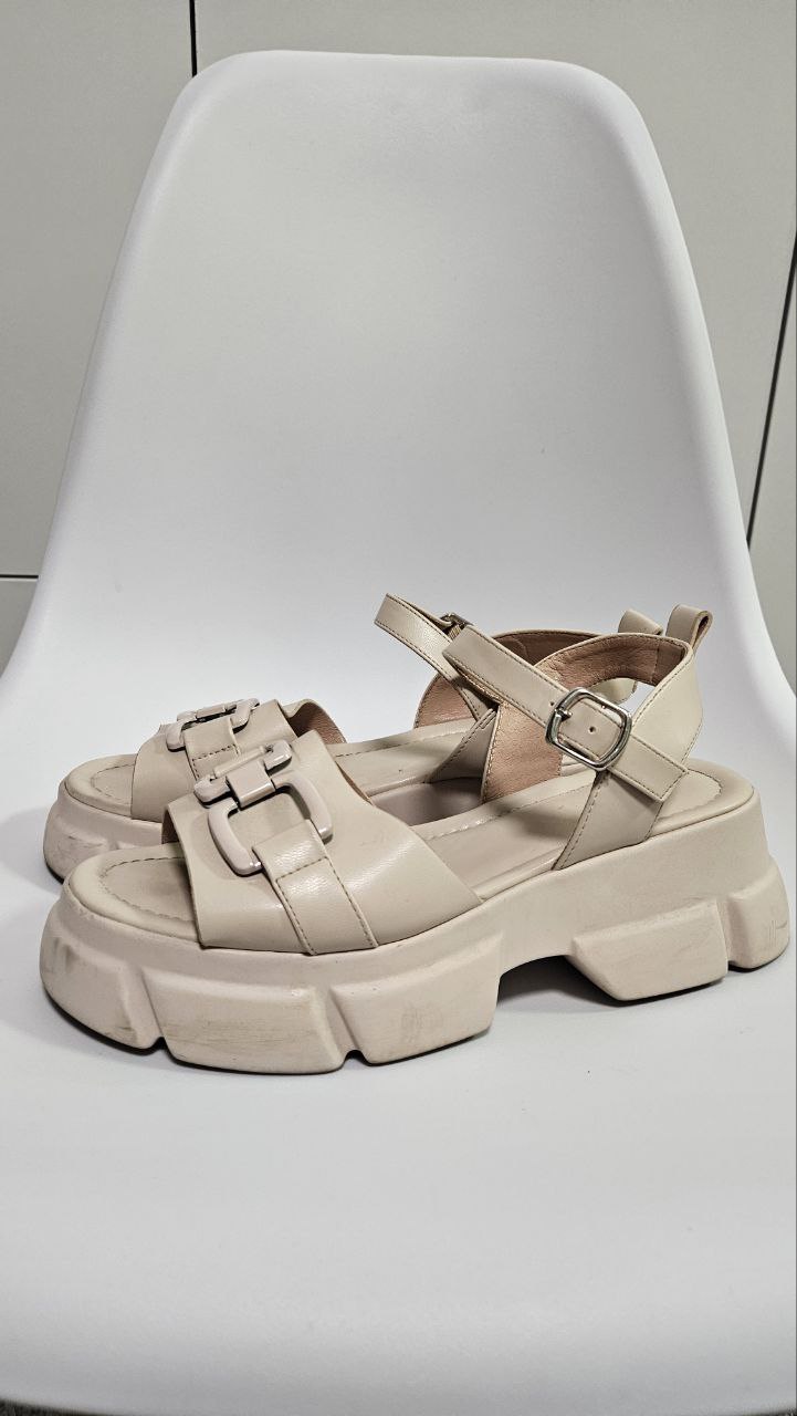 Продам босоножки 40 размер - Одежда в Томск - фото 2