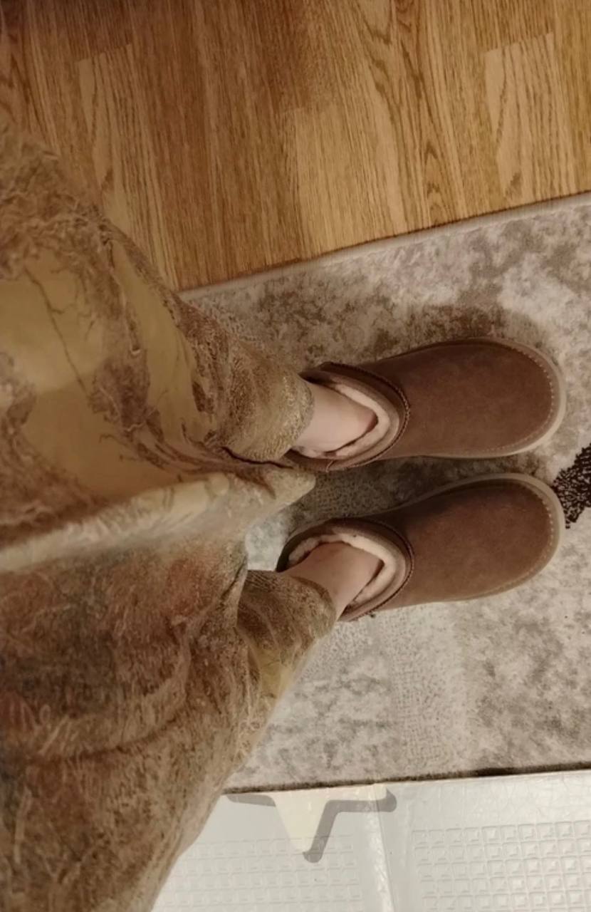 Продам новые угги - Одежда в Томск