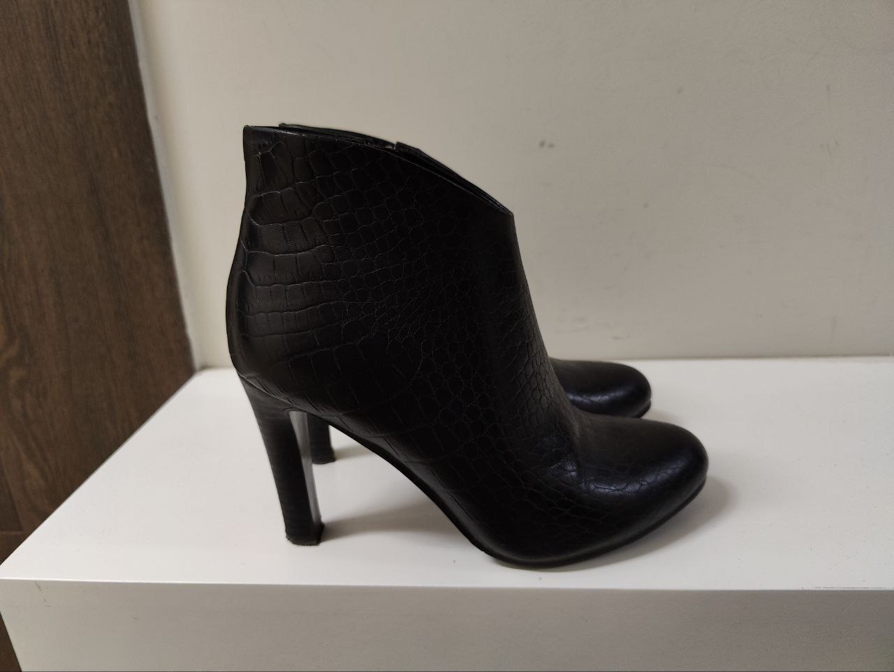 Ботинки и сапоги 37 размер - Одежда в Орёл - фото 3