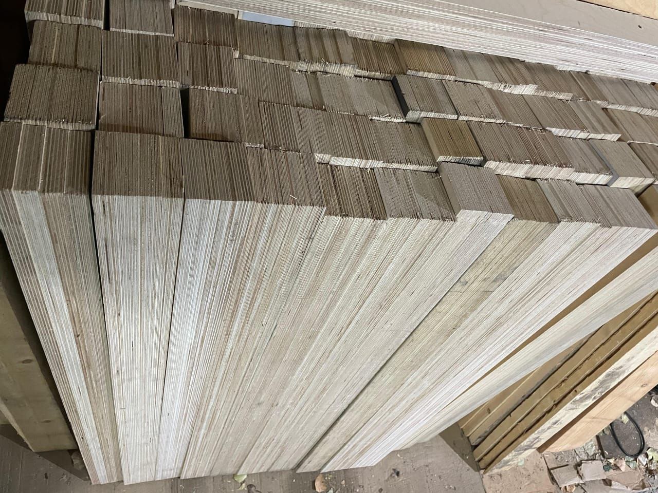 Брусок фанерный сбитый с фанерных полос - частное объявление в Армавир