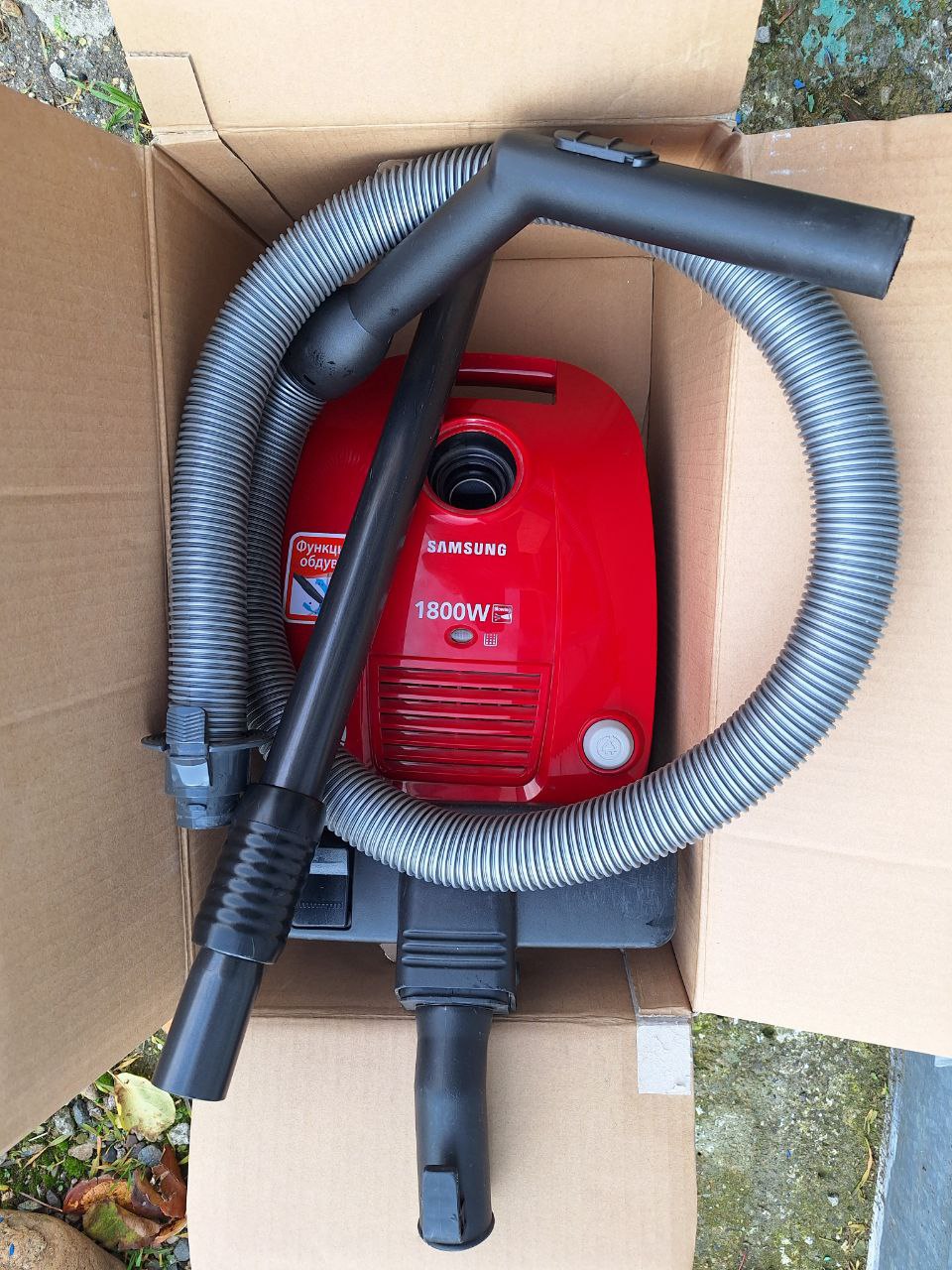 Продаю пылесос - частное объявление в Армавир-Успенское