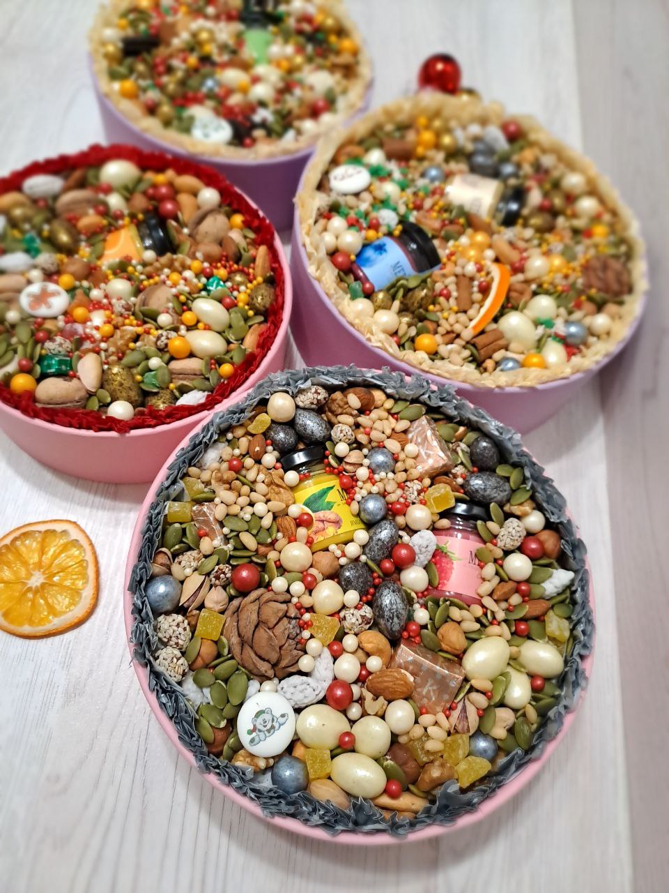 Новогодний подарок - премиальные наборы из орехов и сухофруктов - Хобби и отдых в Балашиха - фото 3