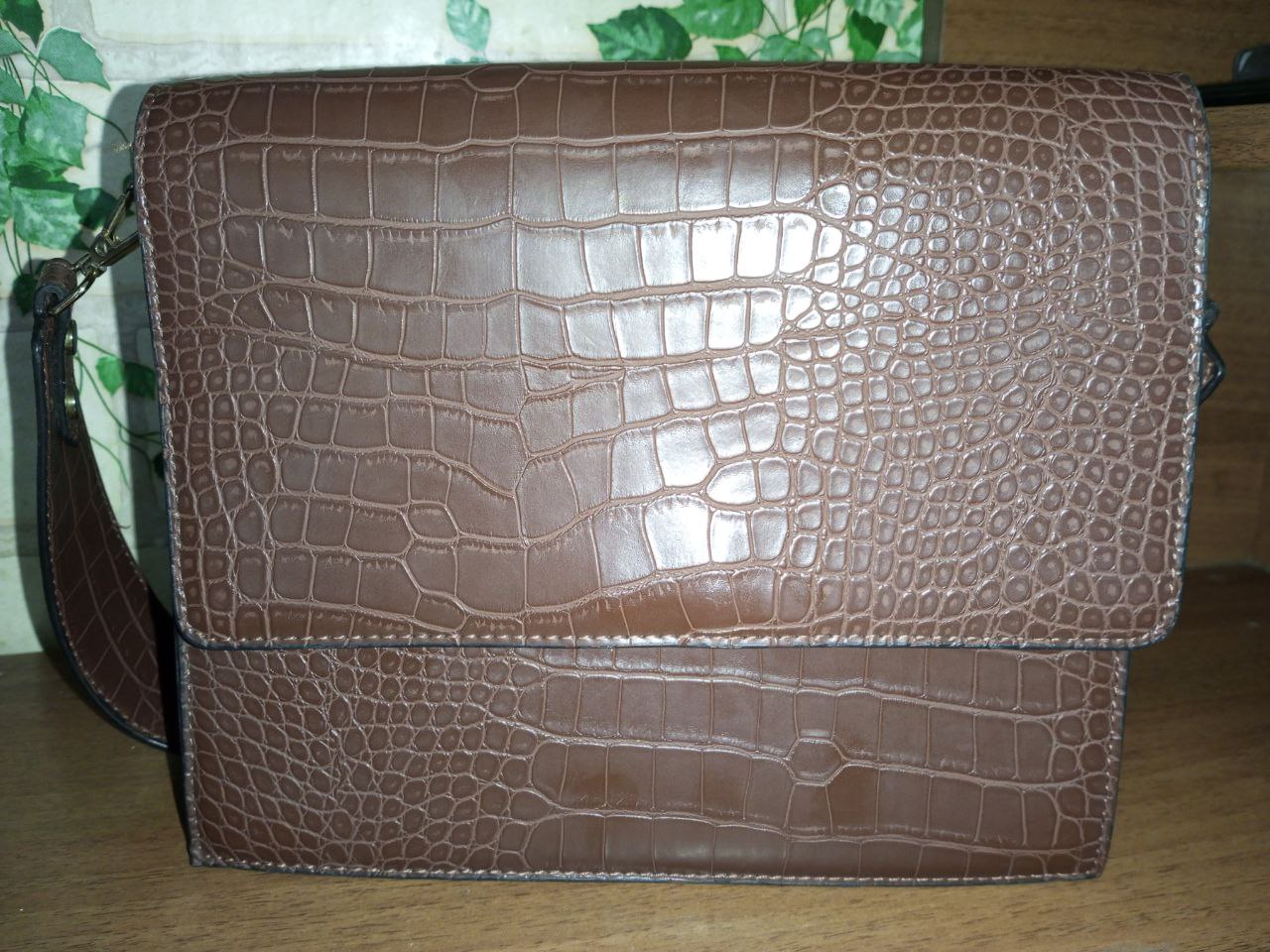 Женская сумка через плечо из натуральной кожи - частное объявление в Улан-Удэ