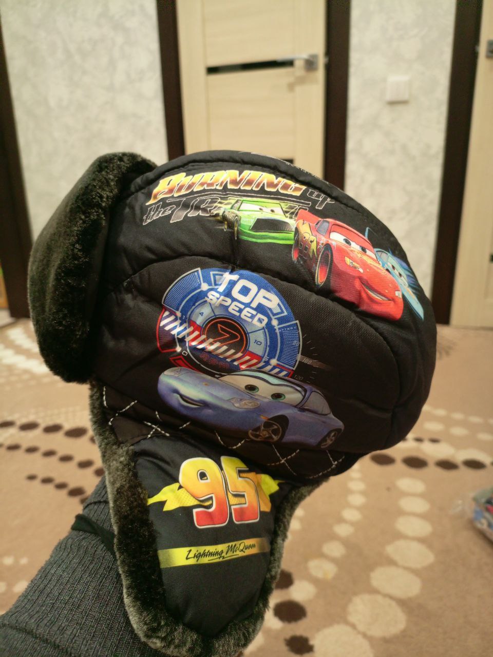 Зимняя шапка-ушанка для фанатов Тачек - Одежда в Йошкар-Ола - фото 3