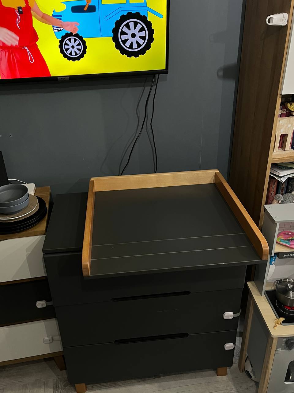 Комплект детской кроватки и комода с пеленальным столиком - Товары для детей в Калининград - фото 3