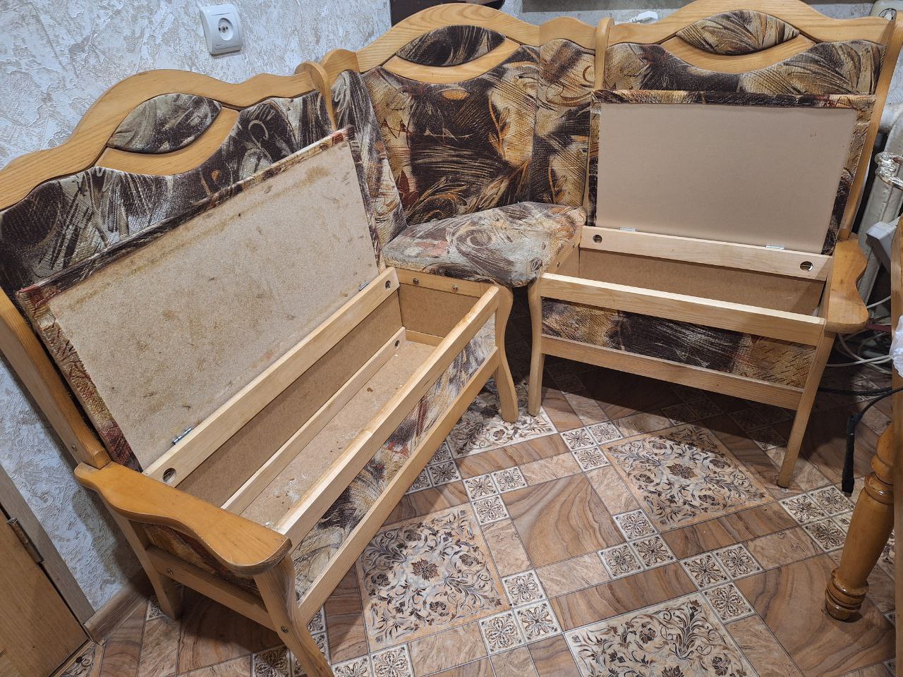 Продается кухонный угловой диванчик - Для дома и дачи в Калининград