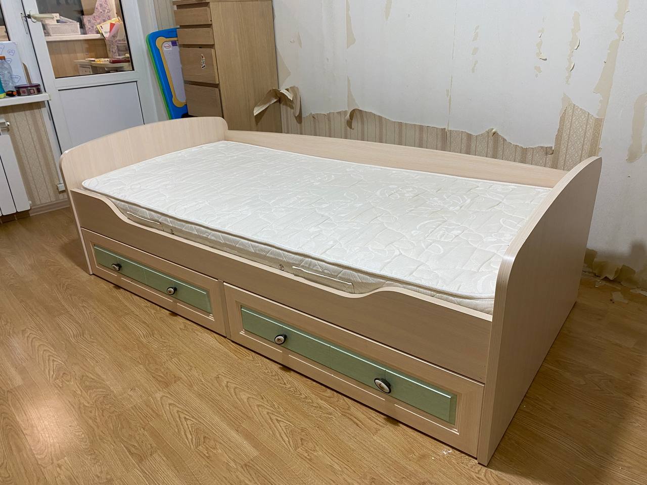 Универсальная односпальная кровать 90×200 для ребёнка/подростка - Для дома и дачи в Москва