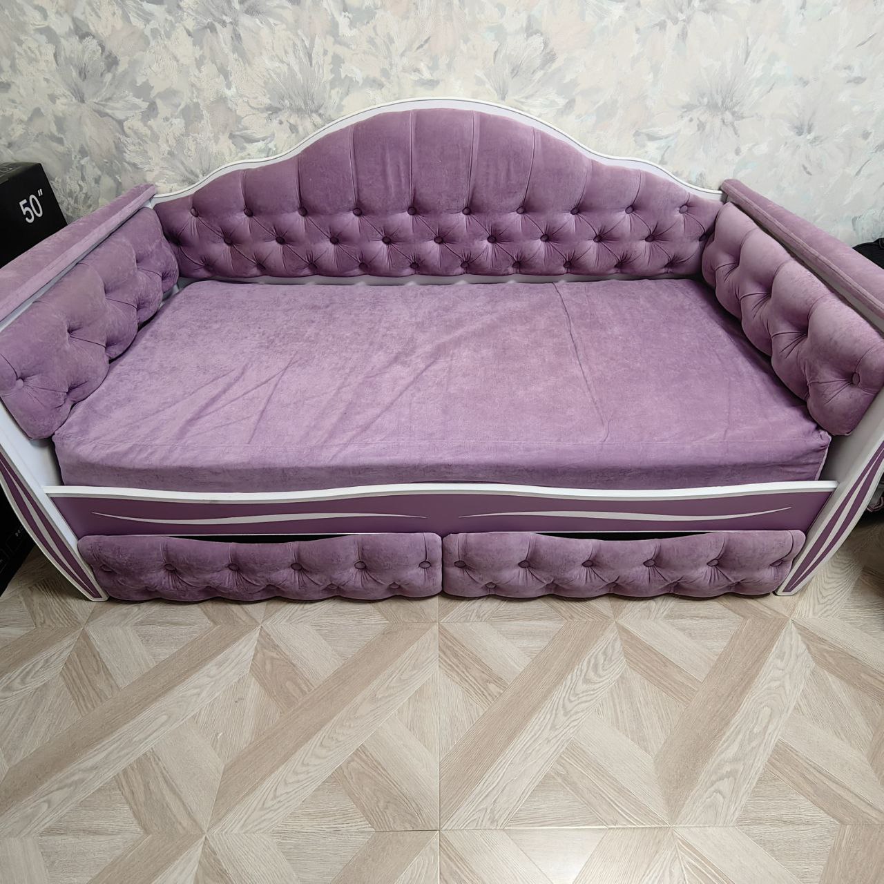 Продам детскую кровать с матрасом - Товары для детей в Москва