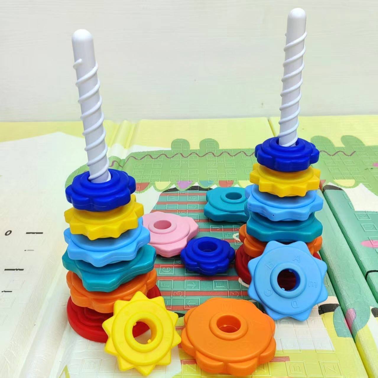 Развивающая пирамидка для детей вращающаяся - частное объявление в Химки