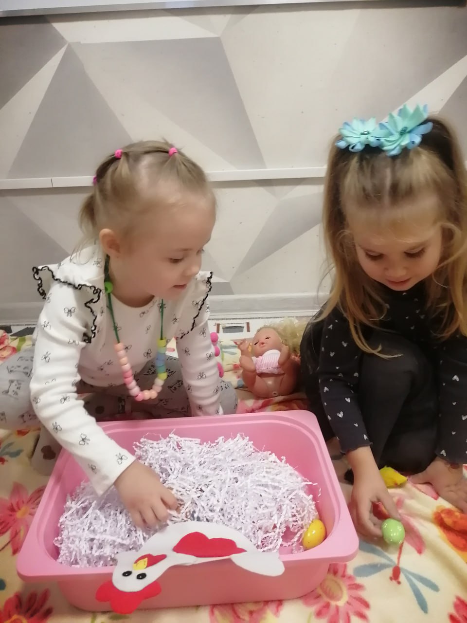 Развивающие занятия для детей в студии Ладошки - Услуги в Новороссийск