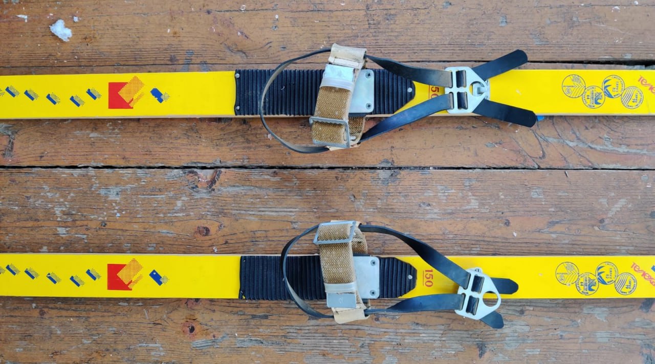 Продажа подростковых беговых лыж ТЕЛЕХАНЫ - Хобби и отдых в Королёв