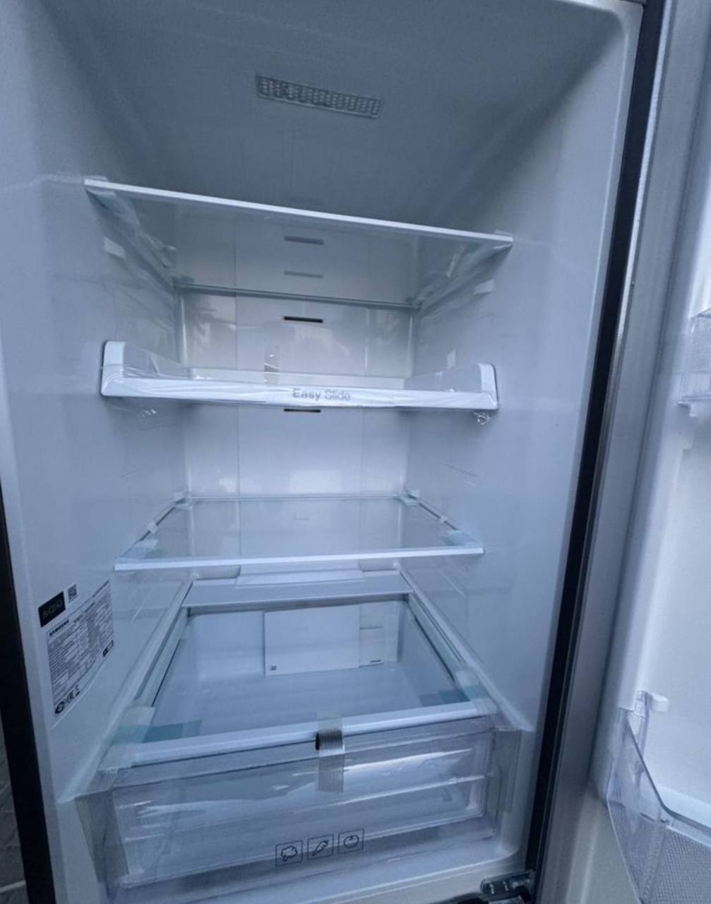 Продам новый холодильник Samsung - частное объявление в Армавир