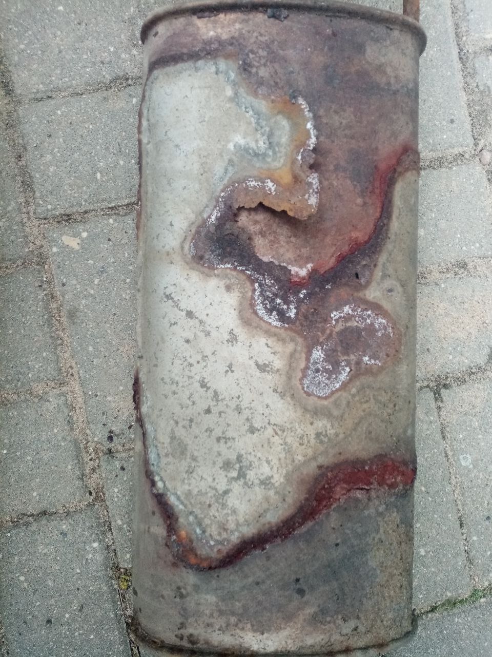 Продам глушитель пасат б3 и ручку двери ГАЗ-2410,3110 Волга - Запчасти в Дзержинск-Фаниполь