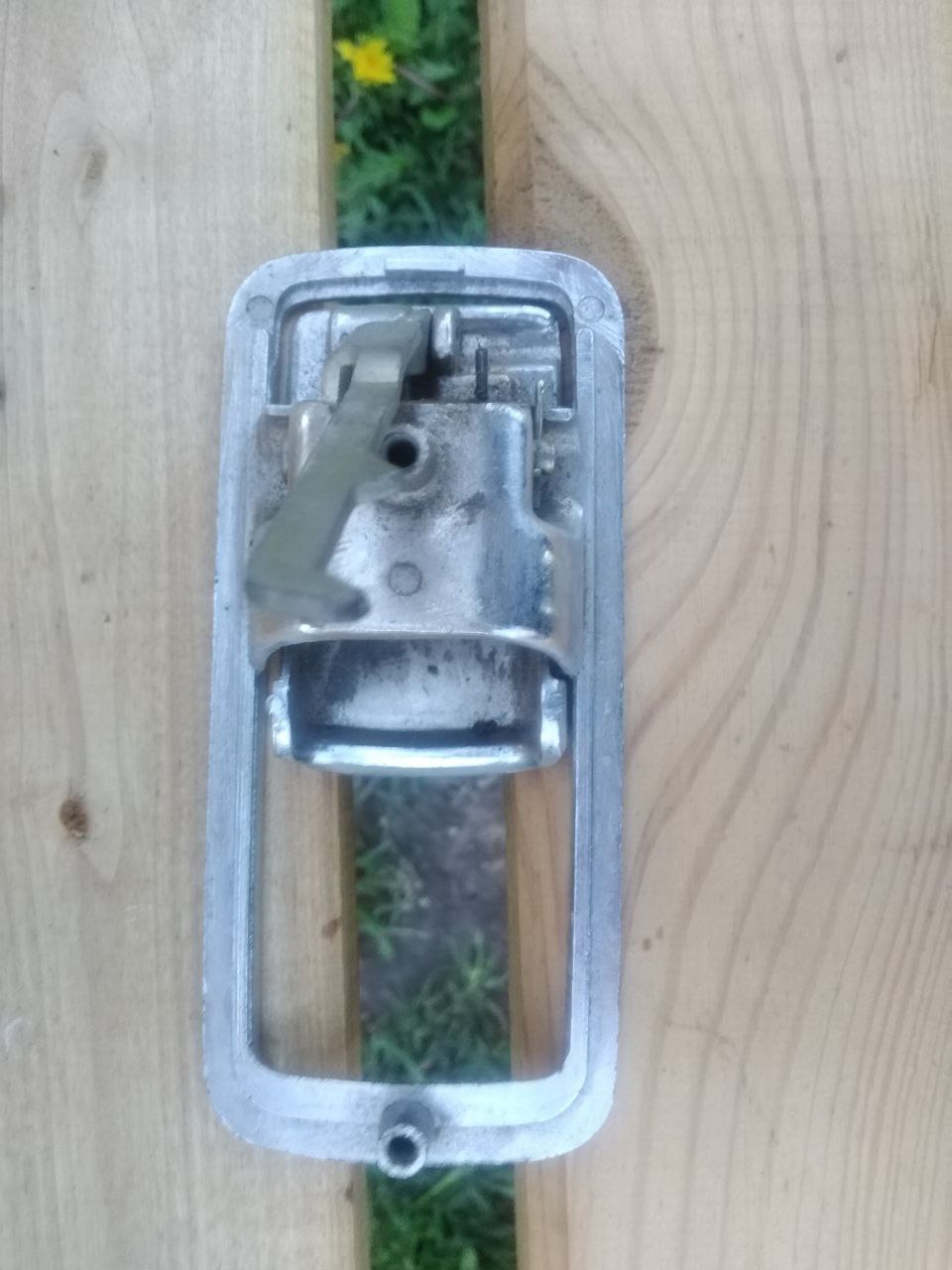 Продам глушитель пасат б3 и ручку двери ГАЗ-2410,3110 Волга - Запчасти в Дзержинск-Фаниполь - фото 5