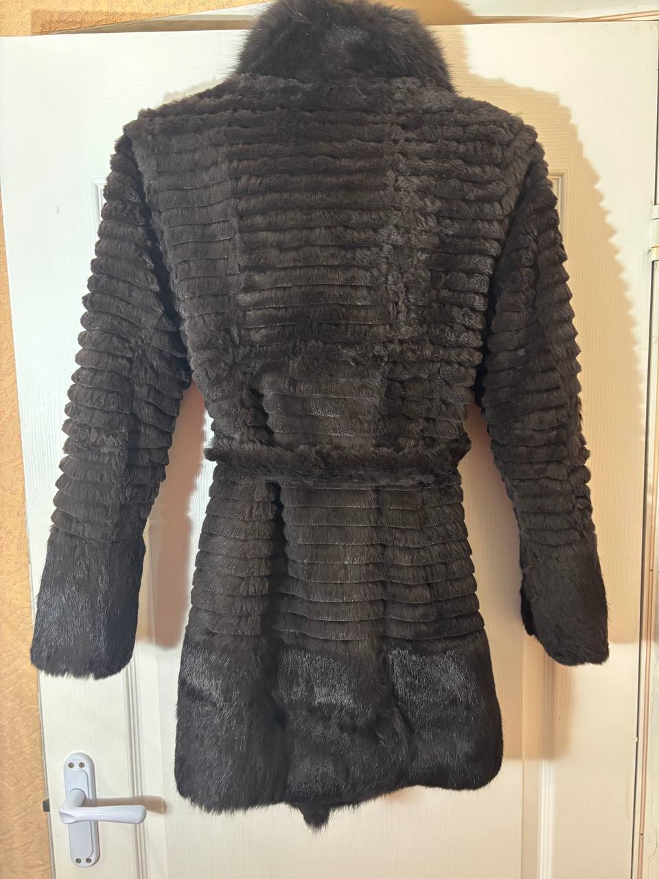 Шуба с кролика натуральная - частное объявление в Дзержинск-Фаниполь