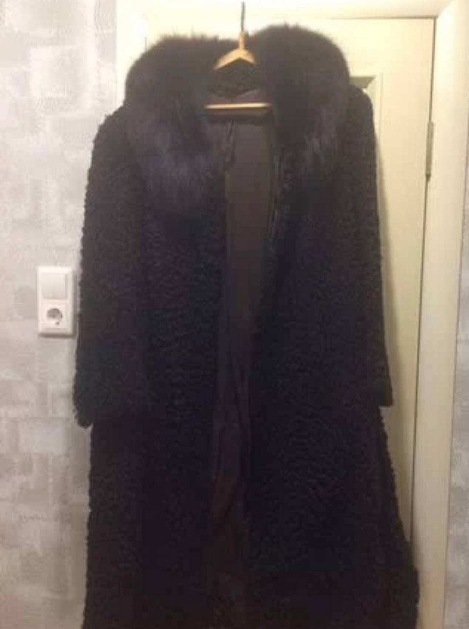 Шуба енот и шуба каракуль - Одежда в Люберцы, Котельники - фото 2
