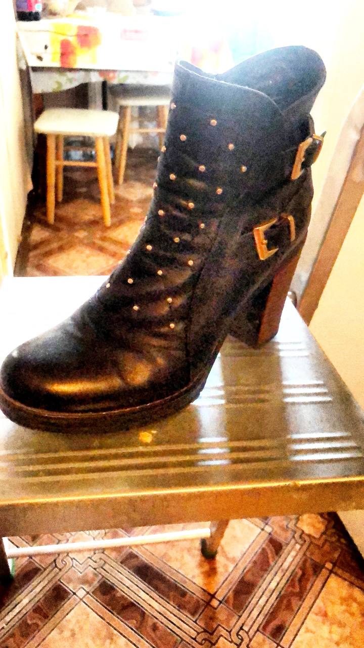 Кожаные ботинки 38 размер - Одежда в Люберцы