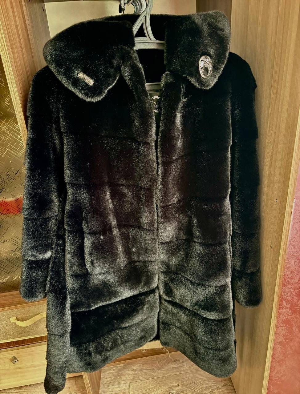 Шуба искусственная 42-44 размер - Одежда в Орск