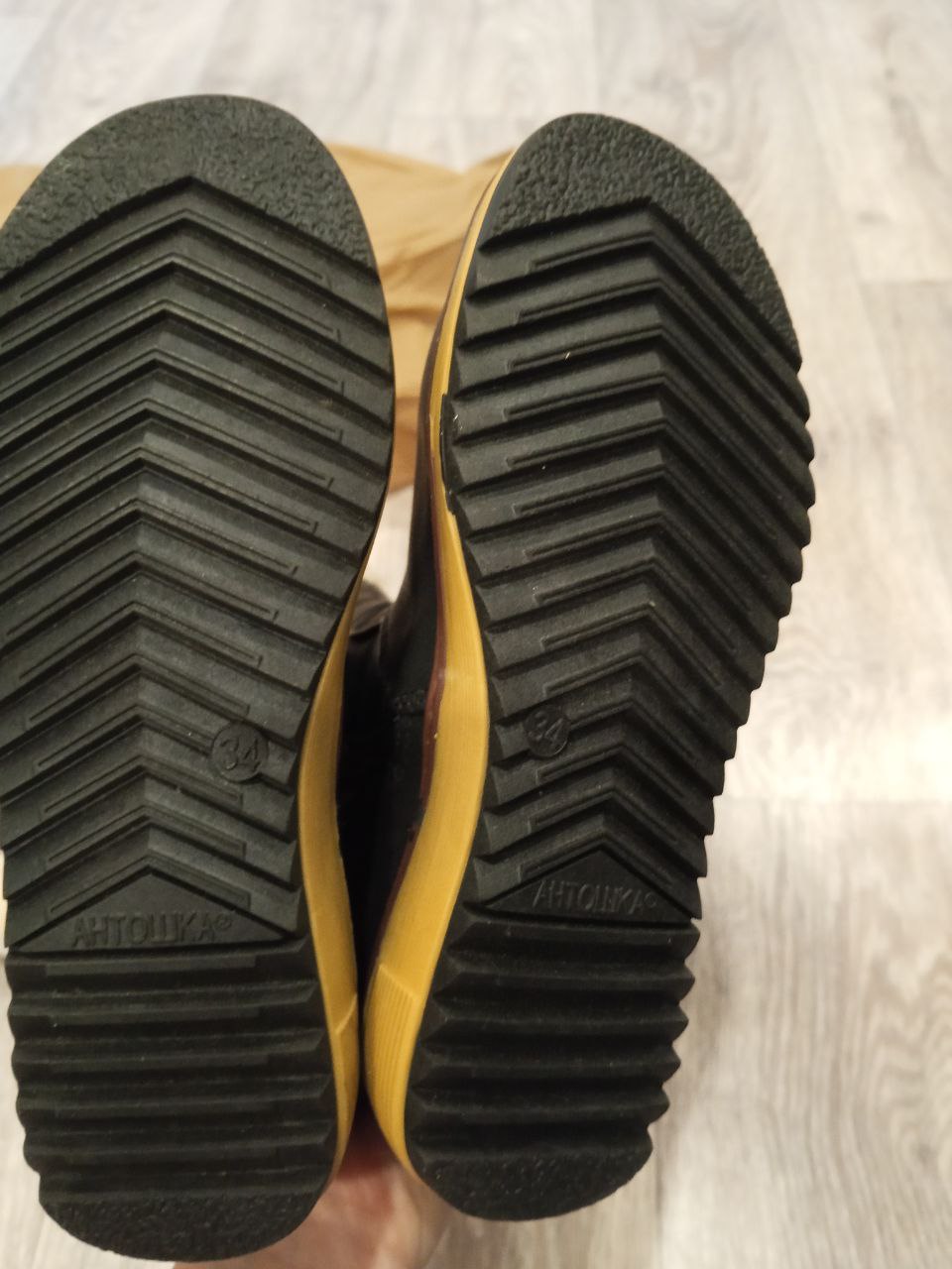 Отдам даром детскую одежду - Товары для детей в Орск