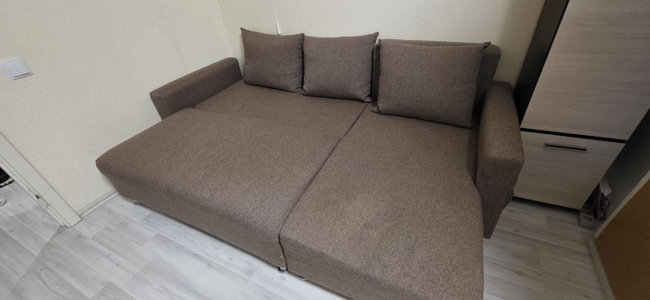 Диван б/у с ящиком для белья - частное объявление в Москва