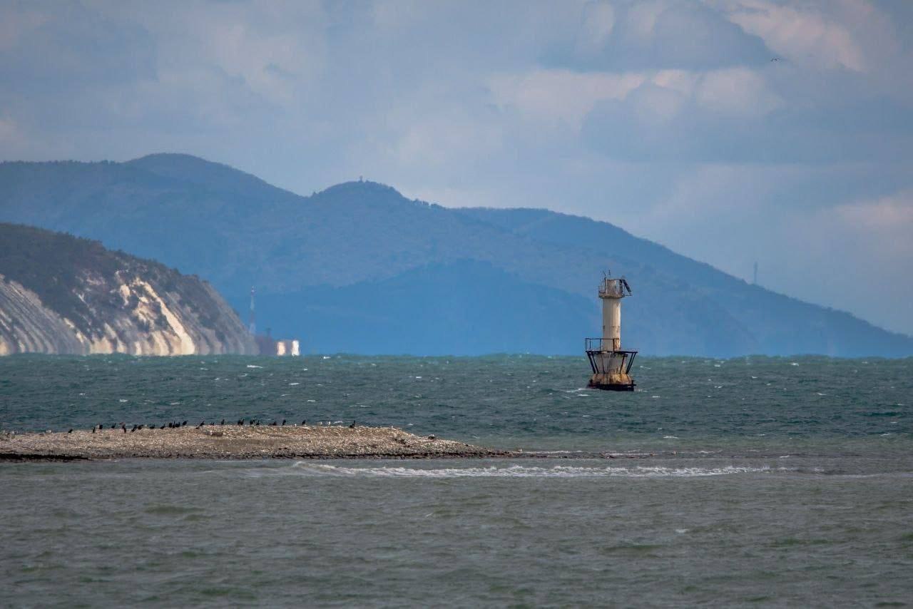 Разрушение маяка в бухте Новороссийска - Хобби и отдых в Армавир - фото 4