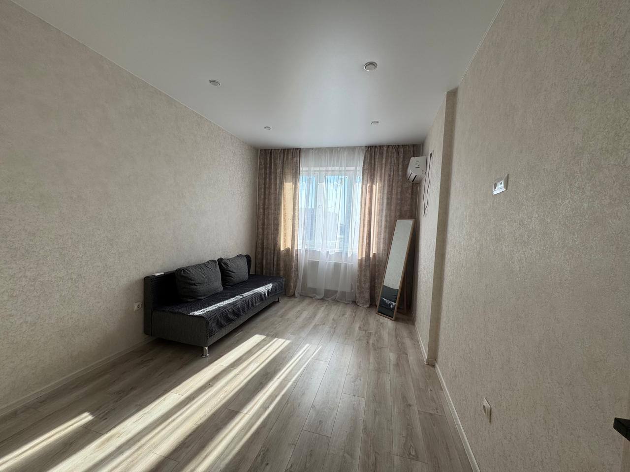 Сдам квартиру на длительный срок - Недвижимость в Краснодар - фото 4