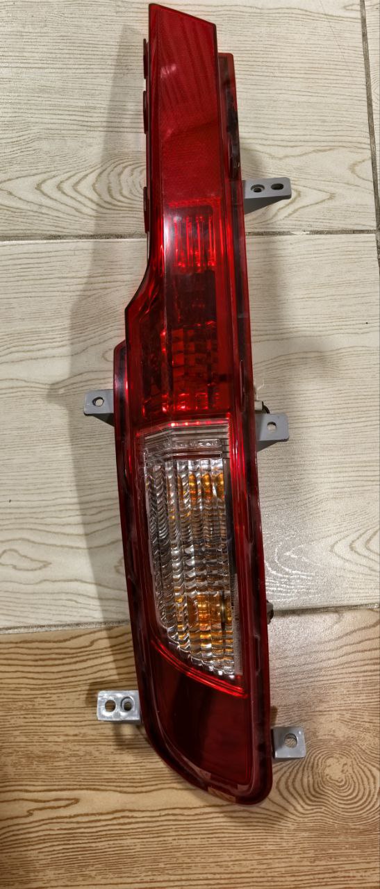 Правый фонарь в бампер Kia Sportage 2013 - частное объявление в Тольятти