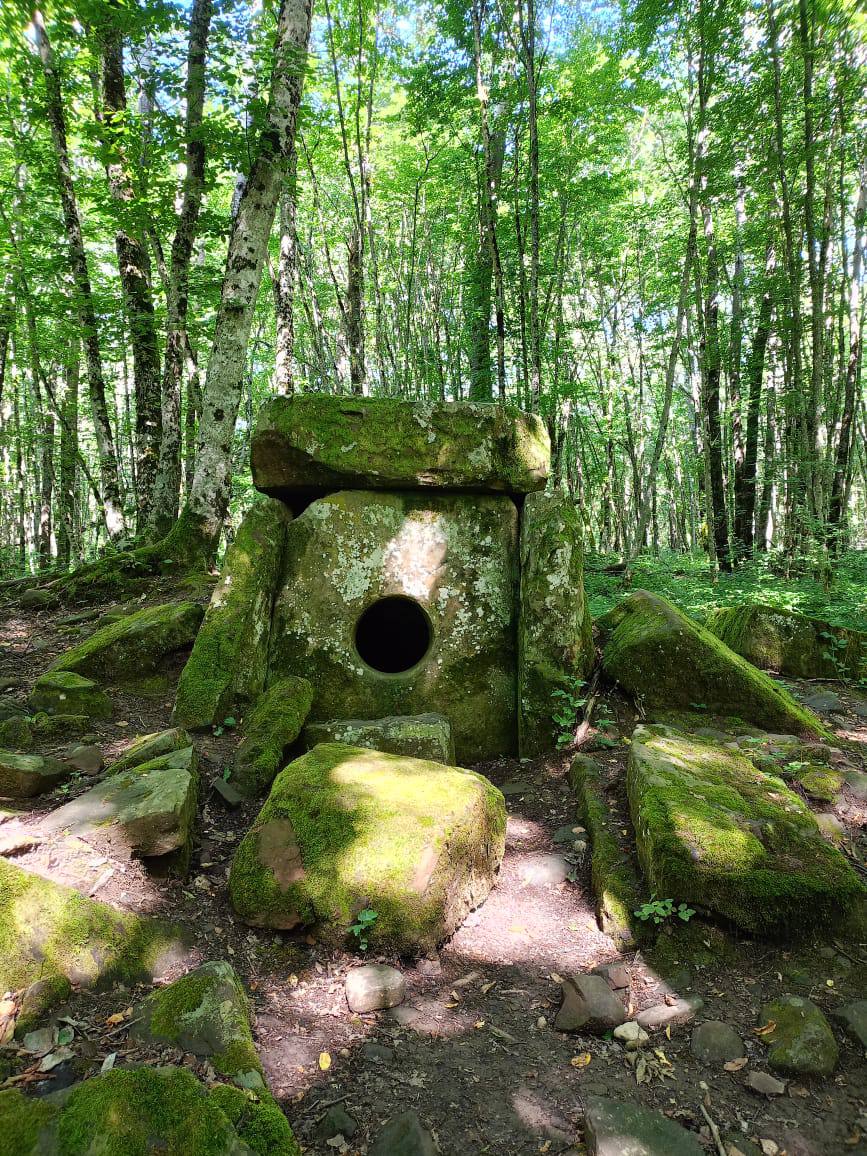 Путь отшельника - поход к городу дольменов и водопаду Крыло Ангела - Хобби и отдых в Новороссийск