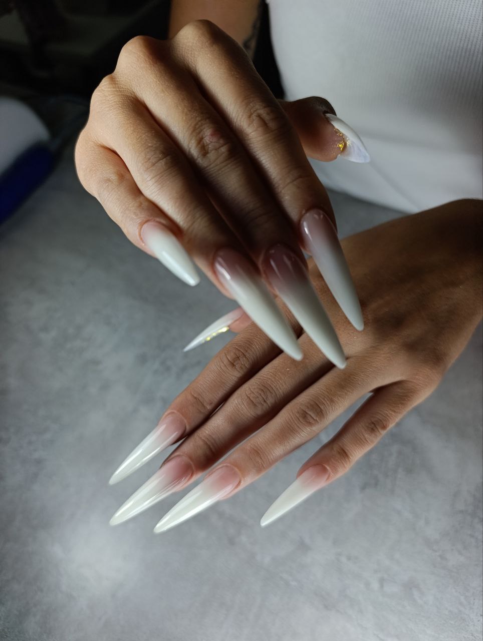 Модель на наращивание ногтей - Красота и здоровье в Новороссийск