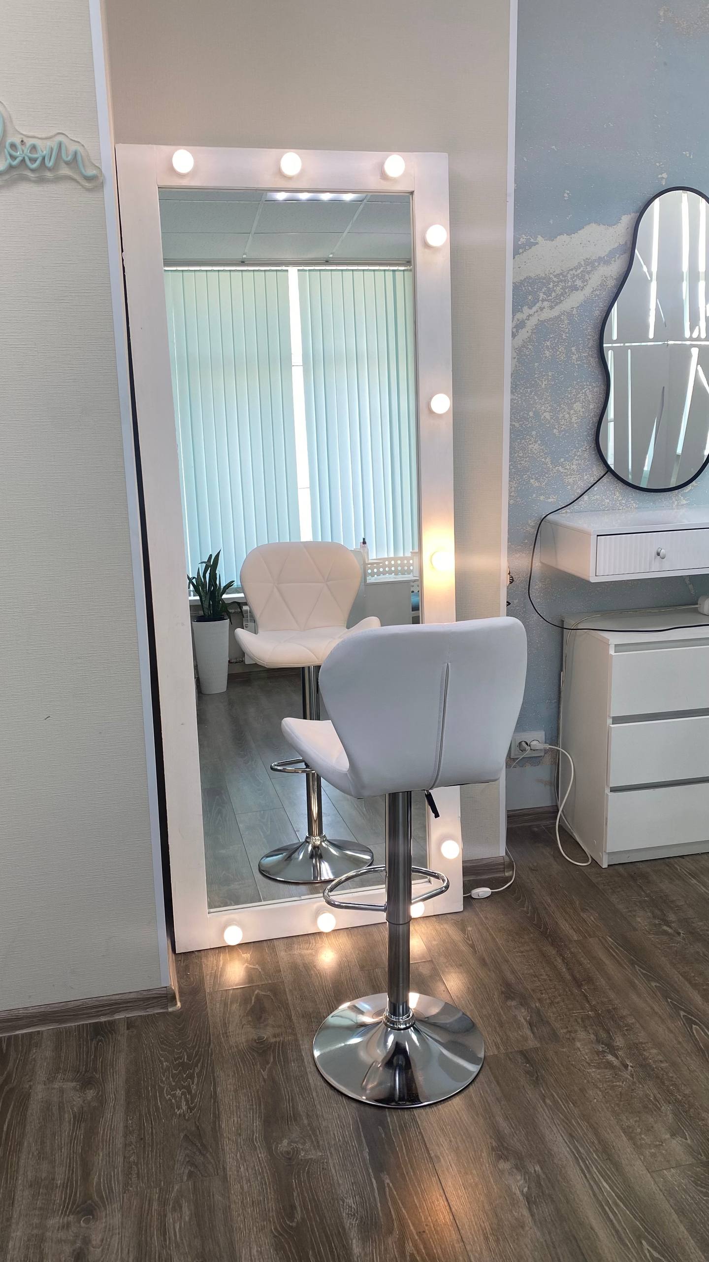 Аренда рабочих мест для бьюти-специалистов - Услуги в Новороссийск - фото 5