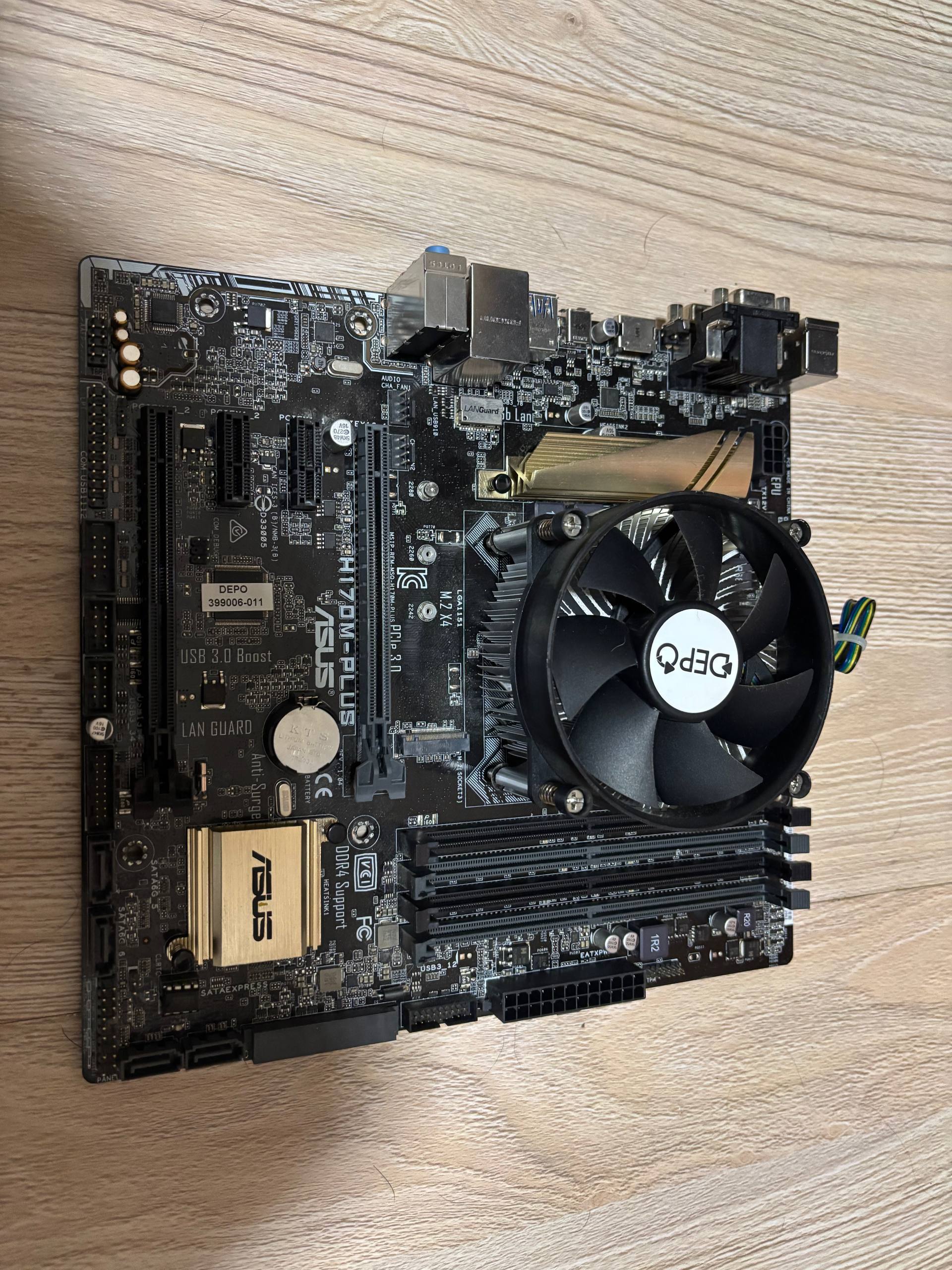 Компьютерные комплектующие I5-6400 с материнской платой Asus - Электроника в Калининград