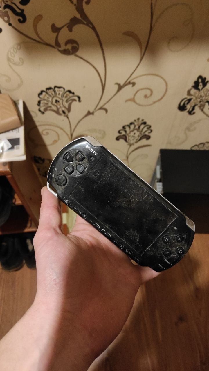Продам PSP + диски - Электроника в Калининград - фото 2