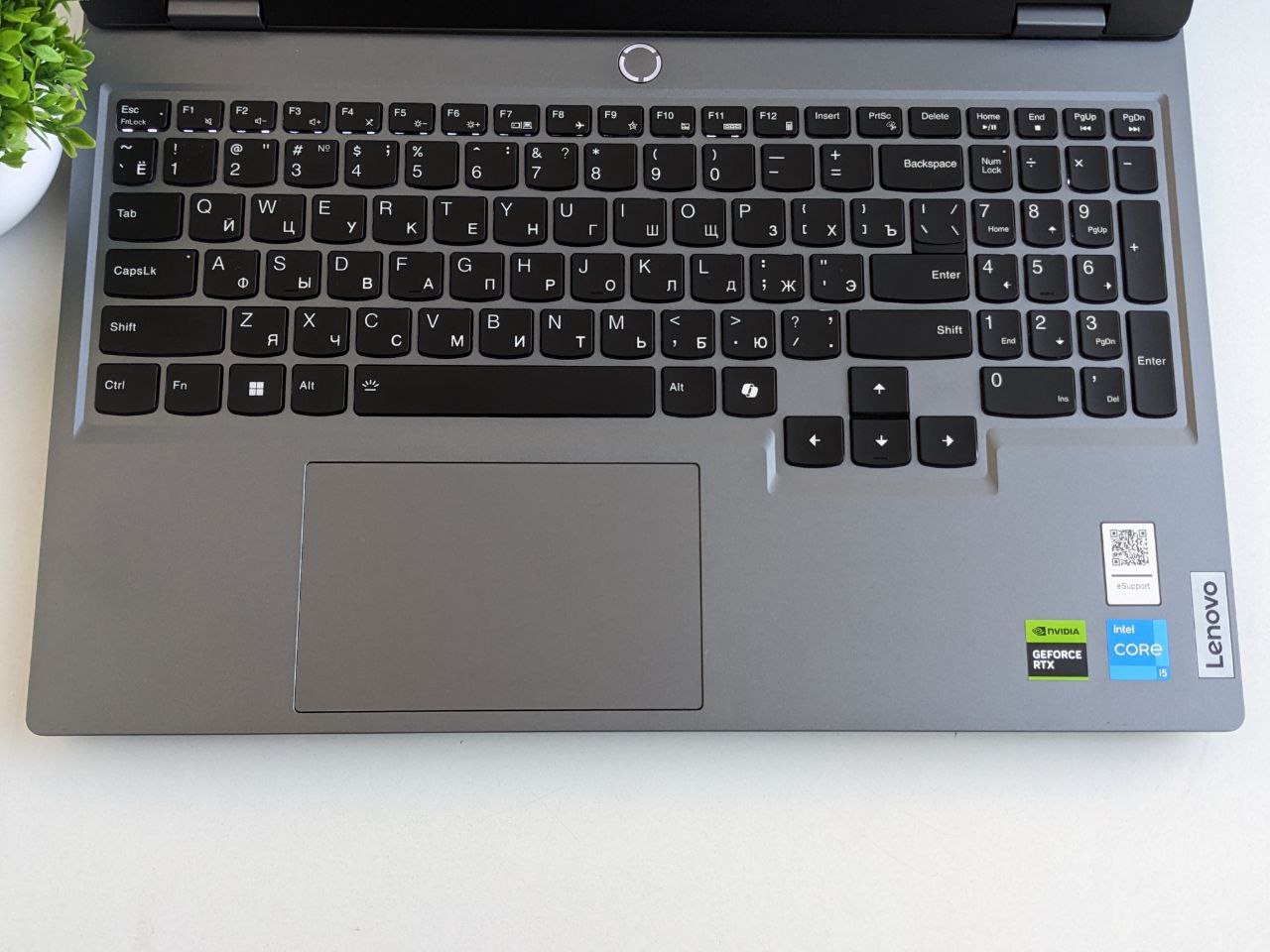 Продам ноутбук Lenovo LOQ - Электроника в Калининград