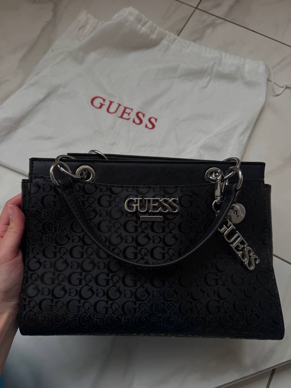 Сумка Guess оригинал - частное объявление в Тверь