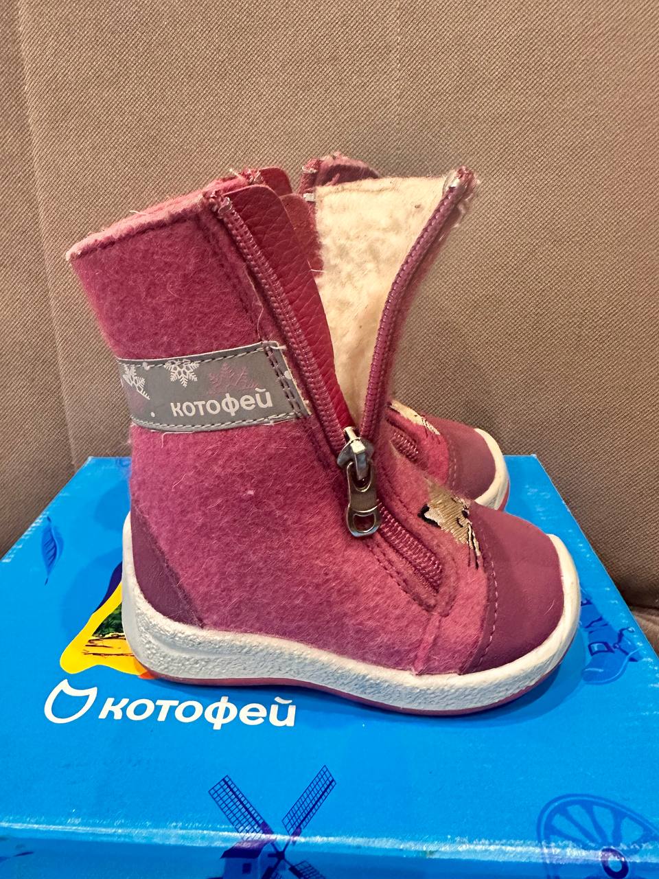 Теплые валенки Котофей 19 размер - частное объявление в Подольск