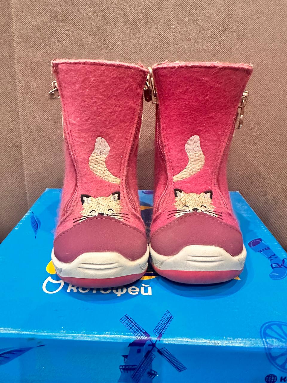 Теплые валенки Котофей 19 размер - Одежда в Подольск - фото 3