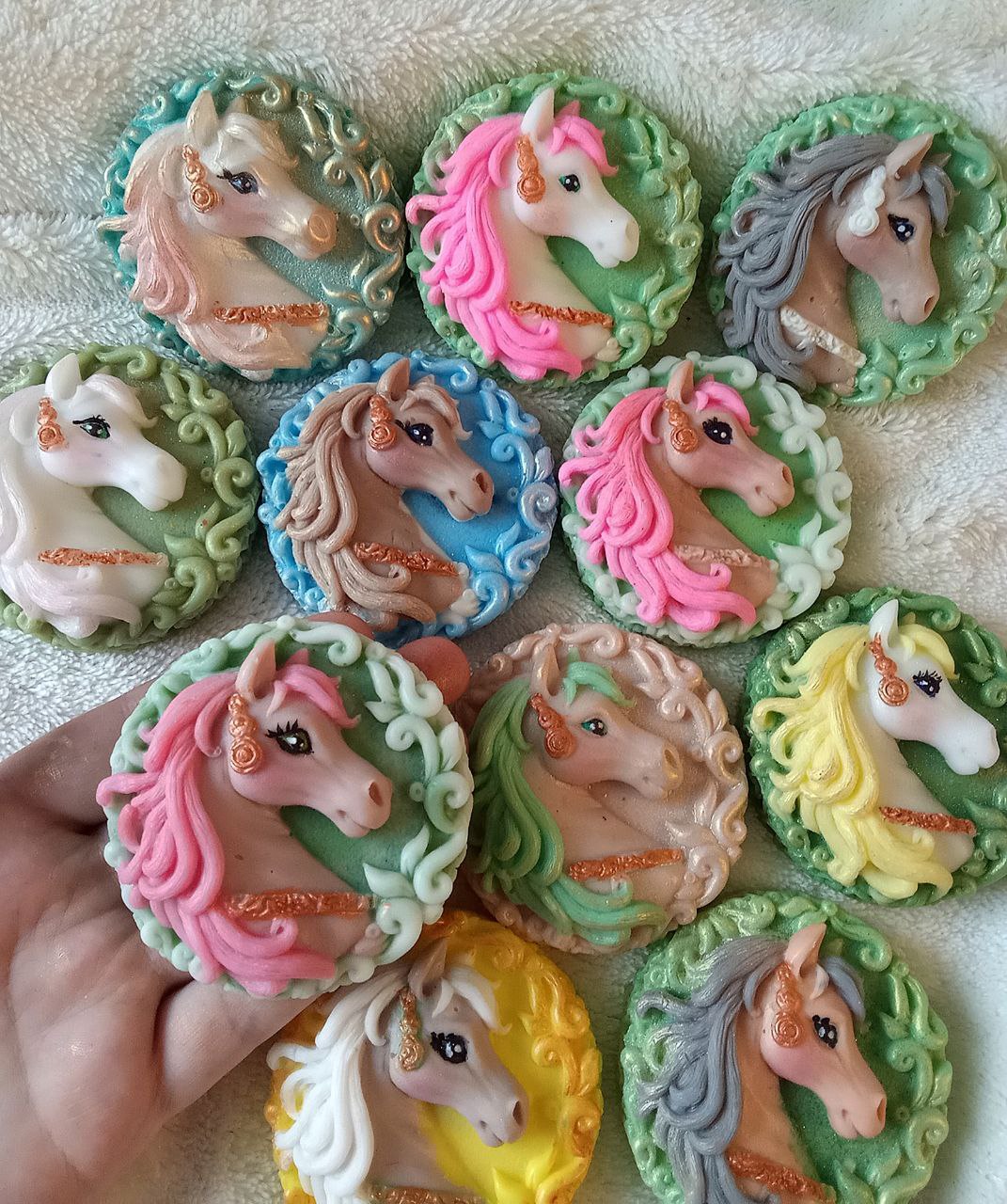 Новогоднее мыло ручной работы в форме лошадок - Хобби и отдых в Ульяновск