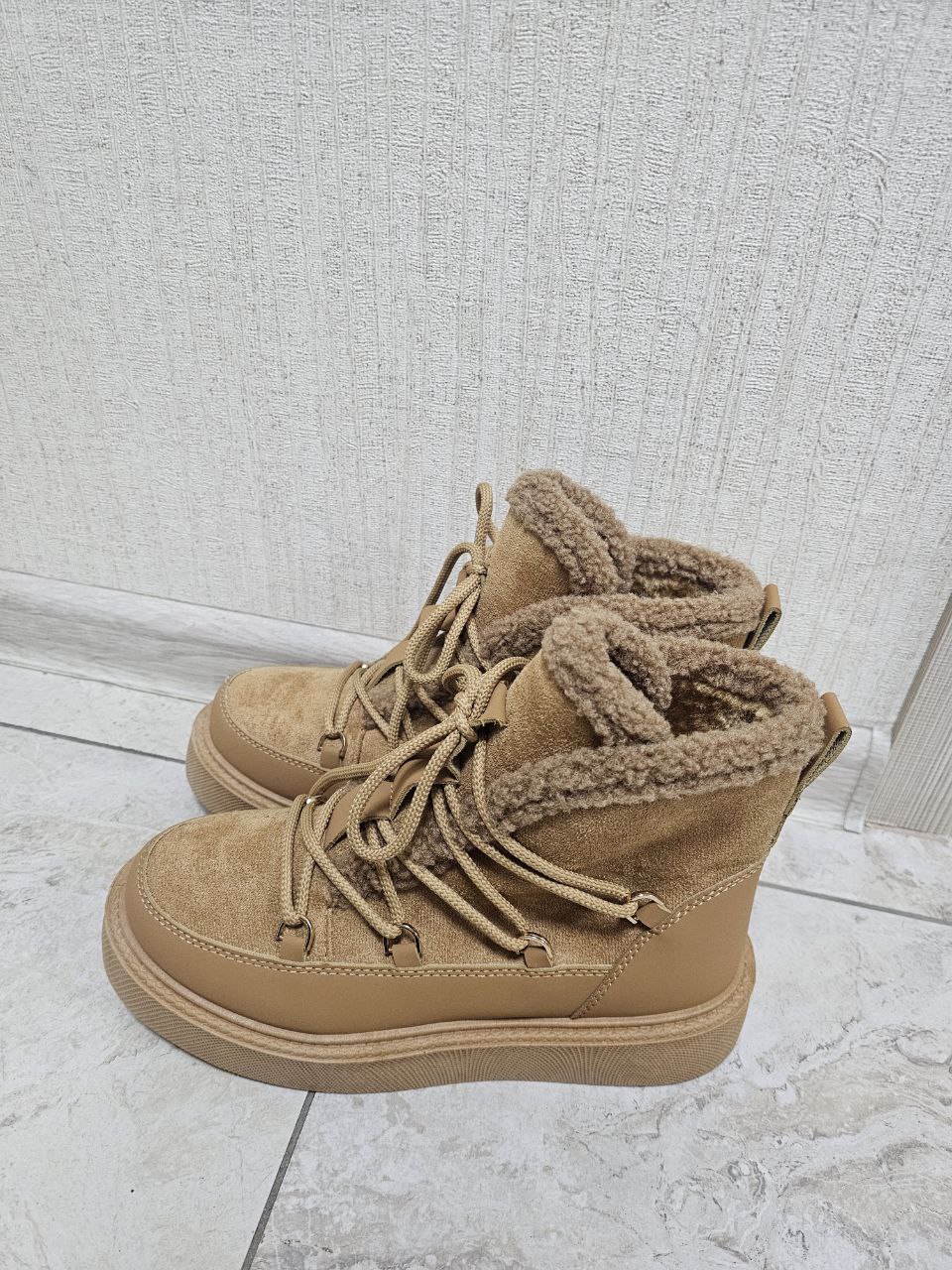 Угги новые 40-41 размер - Одежда в Люберцы - фото 2