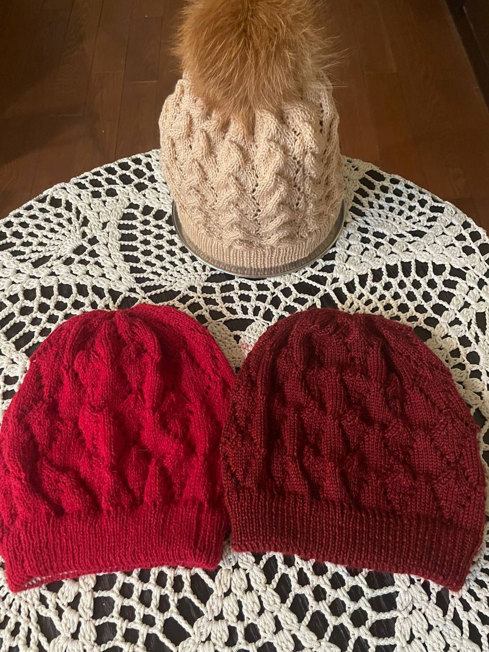 Новые шапки - Одежда в Сочи - фото 2