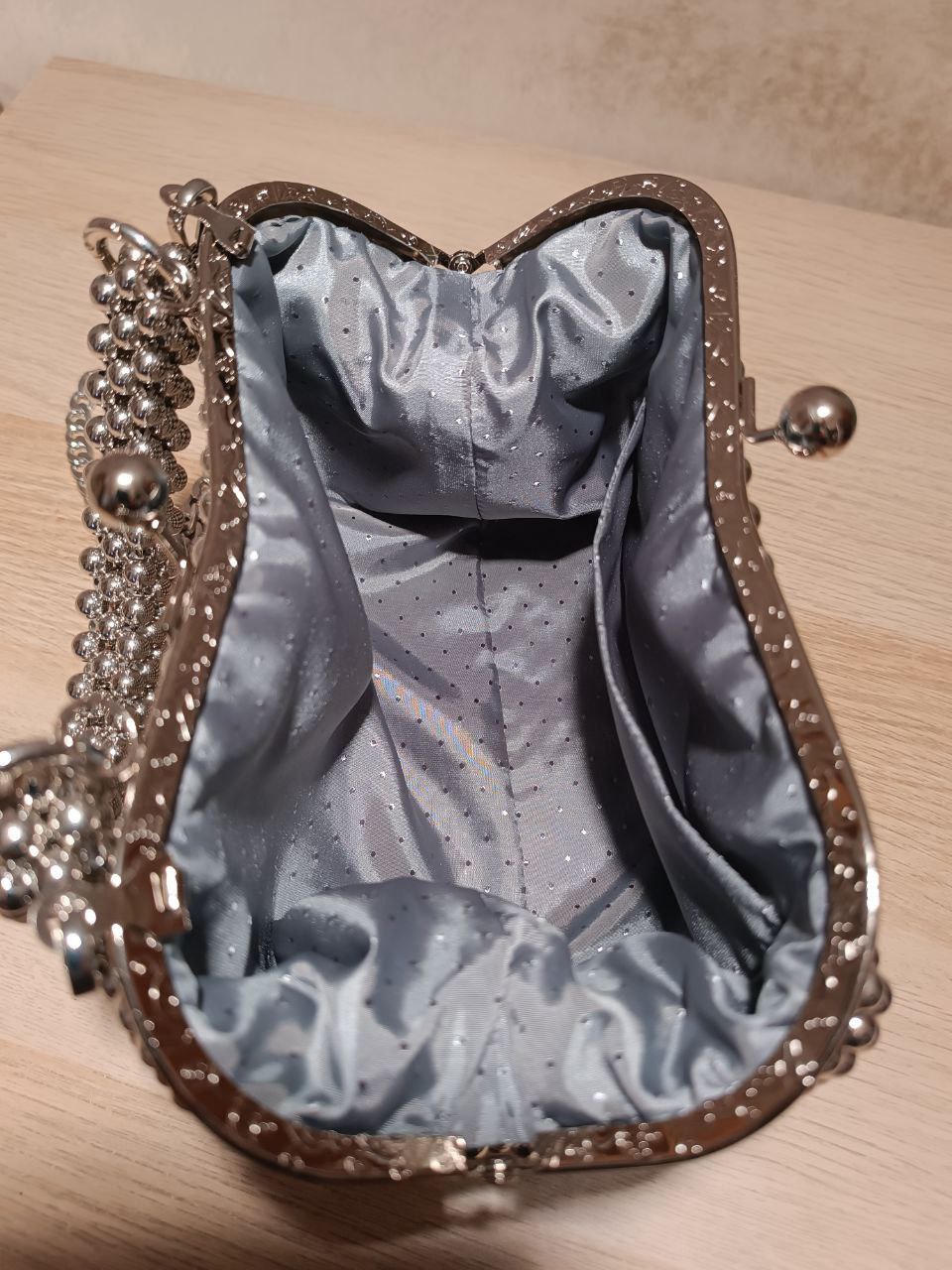 Сумка из бусин ручная работа - частное объявление в Чита