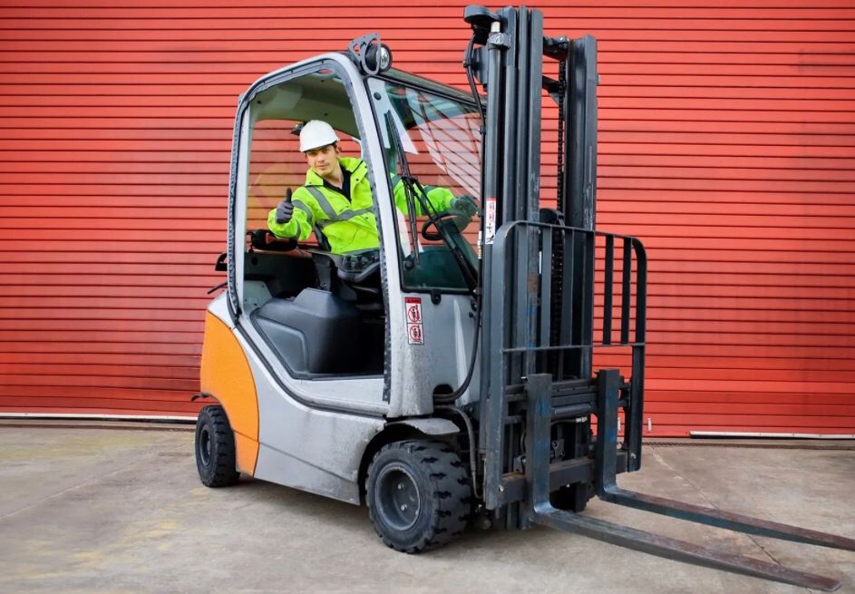 Срочно требуется водитель вилочного погрузчика - частное объявление в Томск