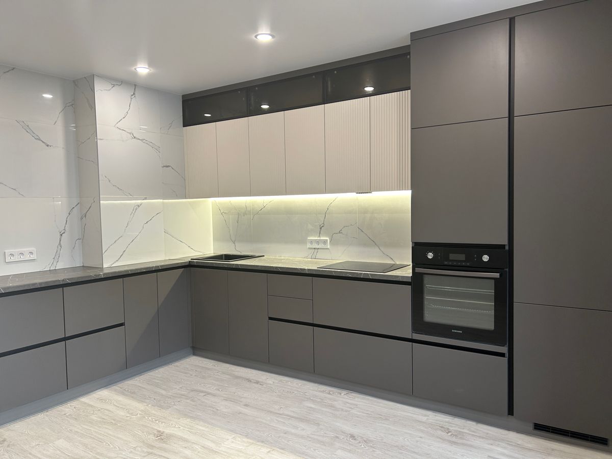 Кухни для большой семьи и уютных вечеров - Для дома и дачи в Оренбург