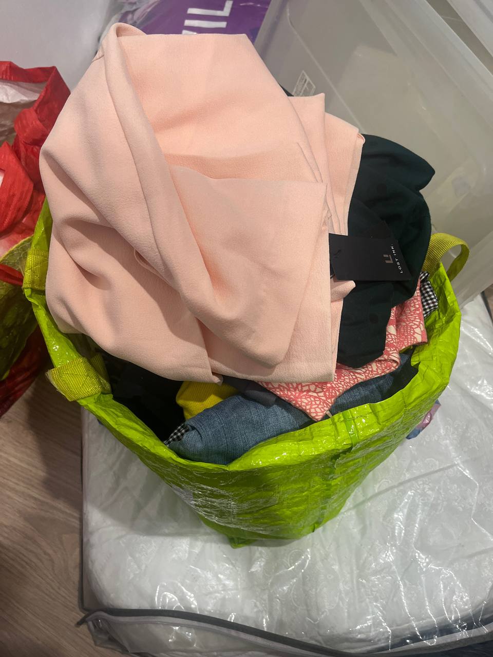 Бесплатная женская одежда - частное объявление в Подольск