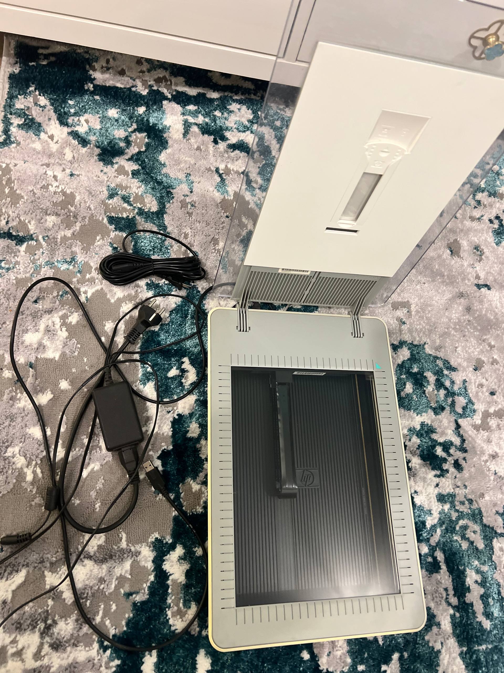 HP ScanJet 3800 планшетный сканер - Электроника в Мытищи