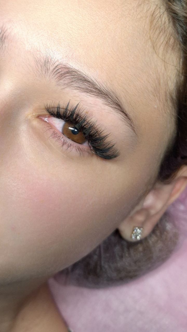 Студия наращивания ресниц и оформления бровей - частное объявление в Уфа